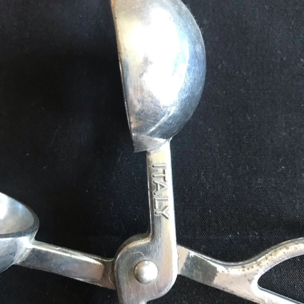 Williams-Sonoma Italian Aluminum Meatball Maker Scoop